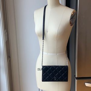 Marc jacobs wallet crossbody